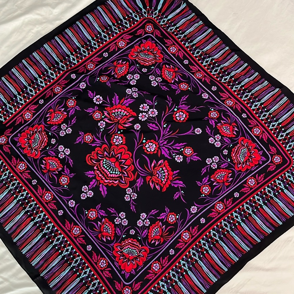 Bob Mackie Silk scarf